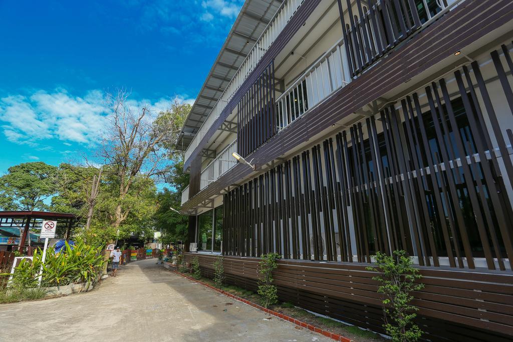 A Plus Hotel Koh Lipe Esterno foto